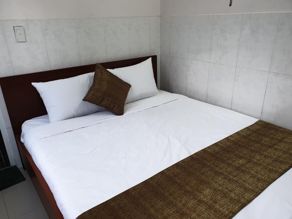 Bin Hom Motel Bien Hoa Bagian luar foto
