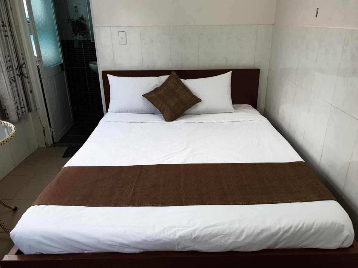 Bin Hom Motel Bien Hoa Bagian luar foto