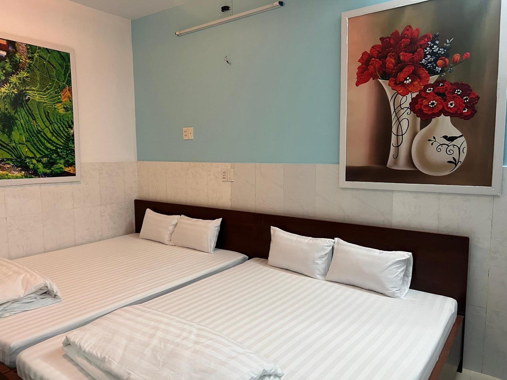 Bin Hom Motel Bien Hoa Bagian luar foto