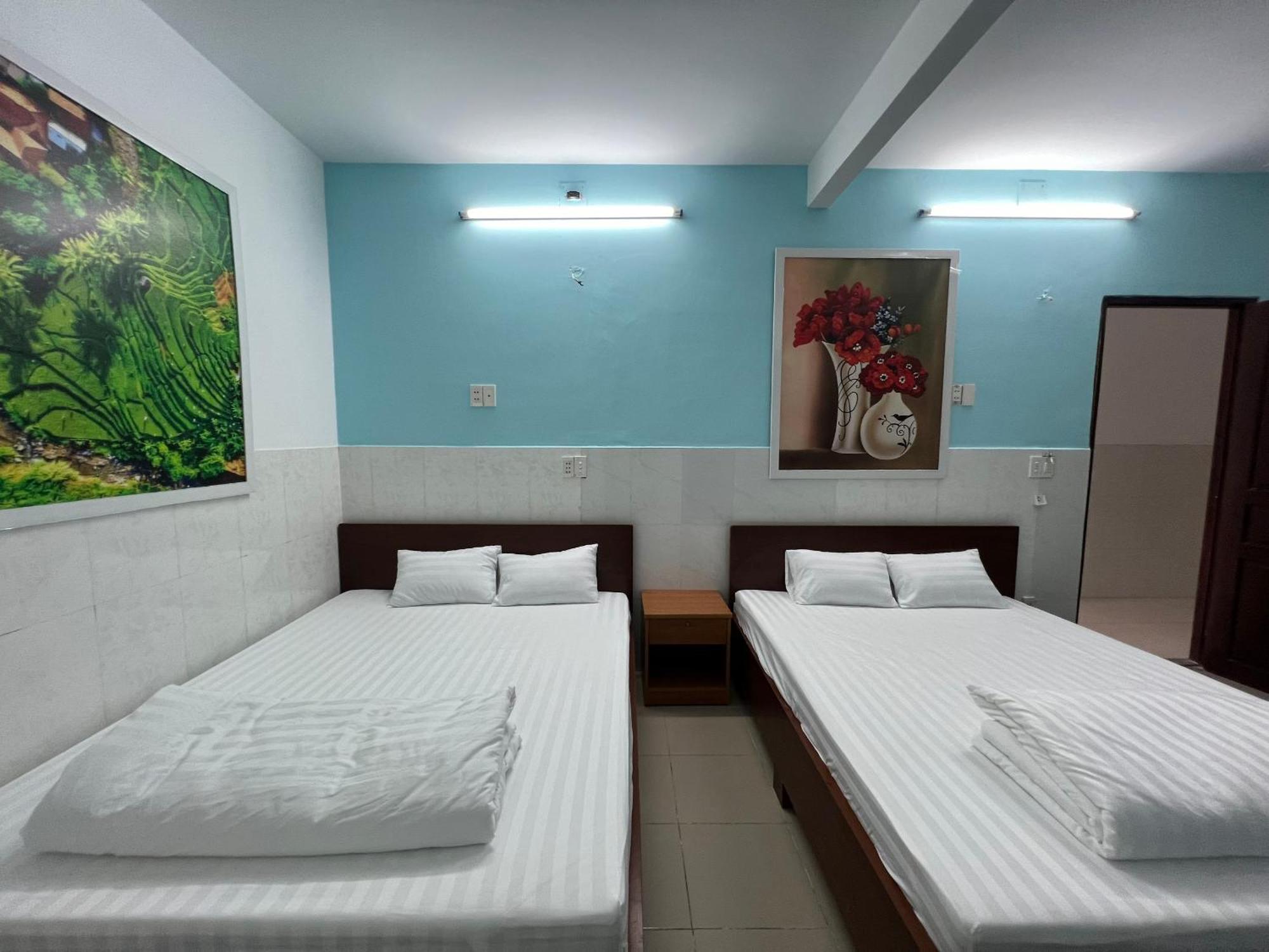 Bin Hom Motel Bien Hoa Bagian luar foto