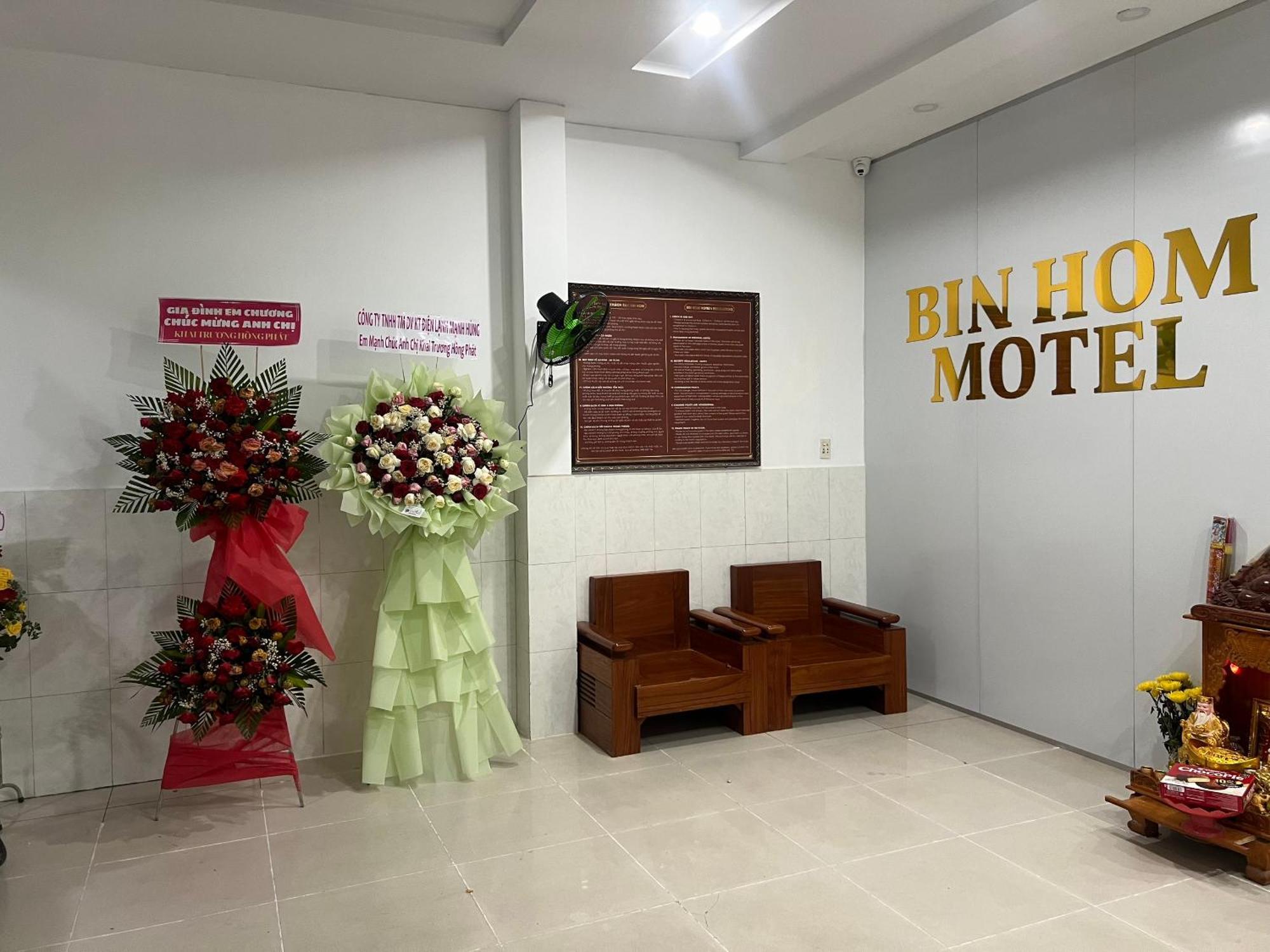 Bin Hom Motel Bien Hoa Bagian luar foto