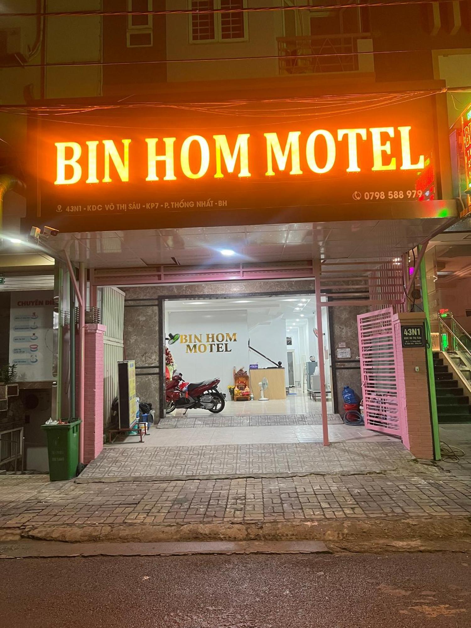 Bin Hom Motel Bien Hoa Bagian luar foto