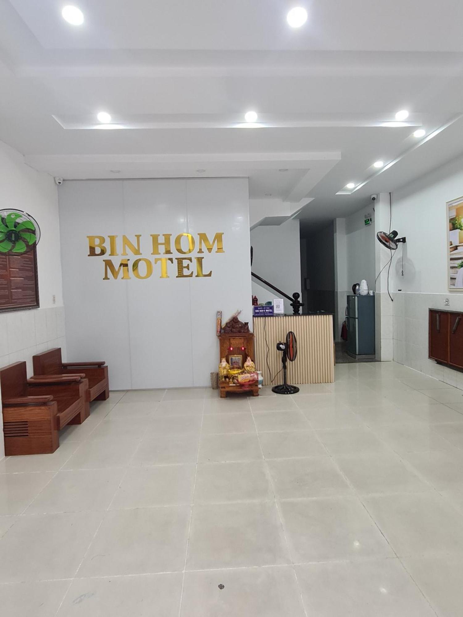 Bin Hom Motel Bien Hoa Bagian luar foto