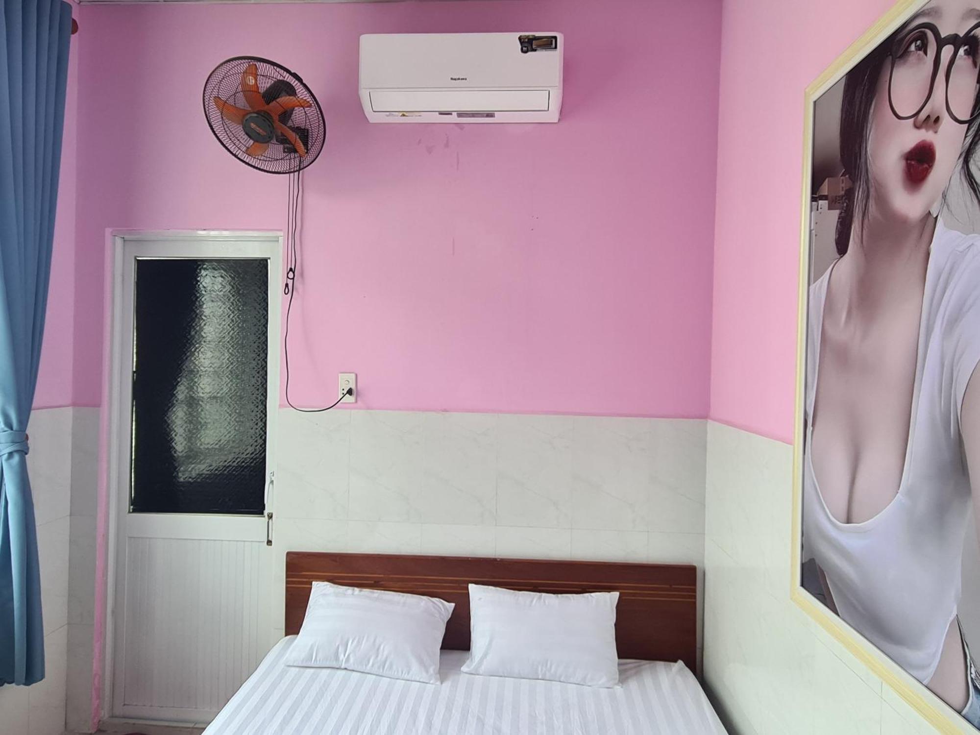 Bin Hom Motel Bien Hoa Bagian luar foto